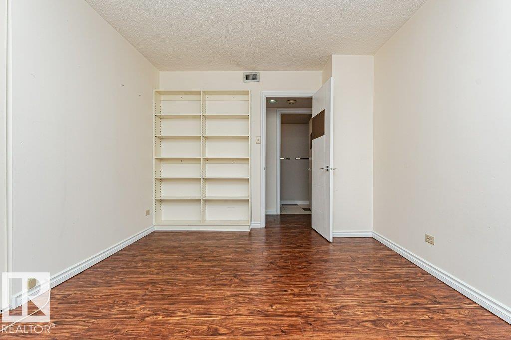 #1603 11027 87 AV NW, Edmonton