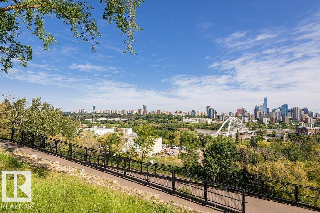 #1603 11027 87 AV NW, Edmonton