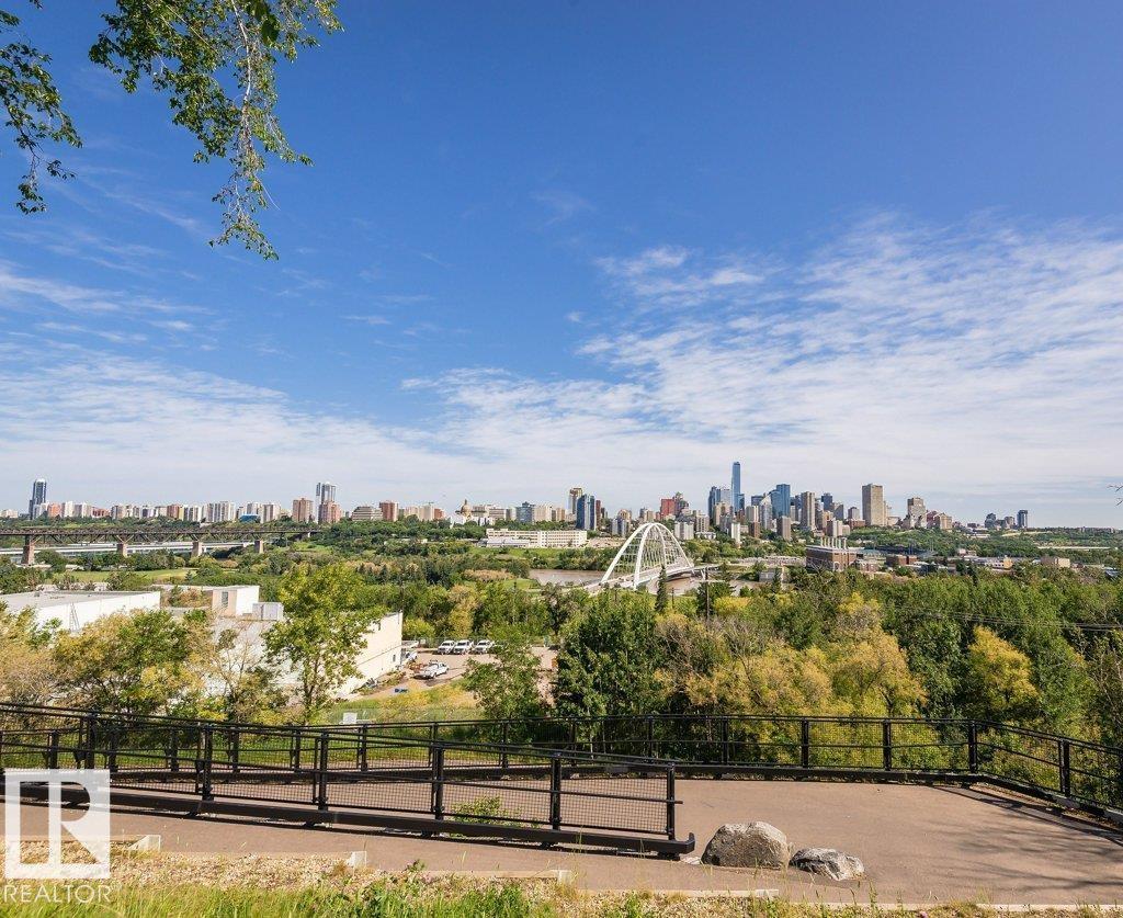 #1603 11027 87 AV NW, Edmonton