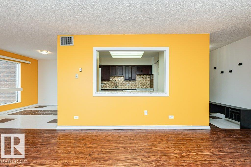 #1603 11027 87 AV NW, Edmonton