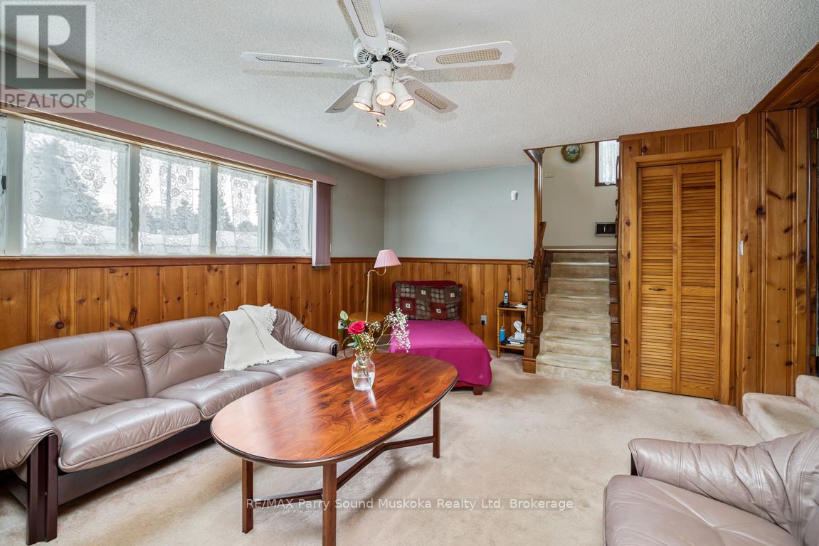 2 LAIRD DRIVE — photo 25