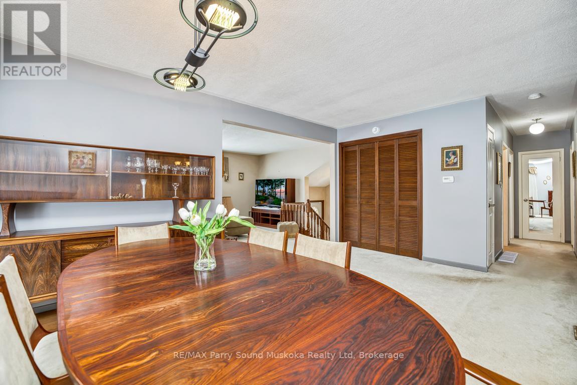 2 LAIRD DRIVE — photo 10