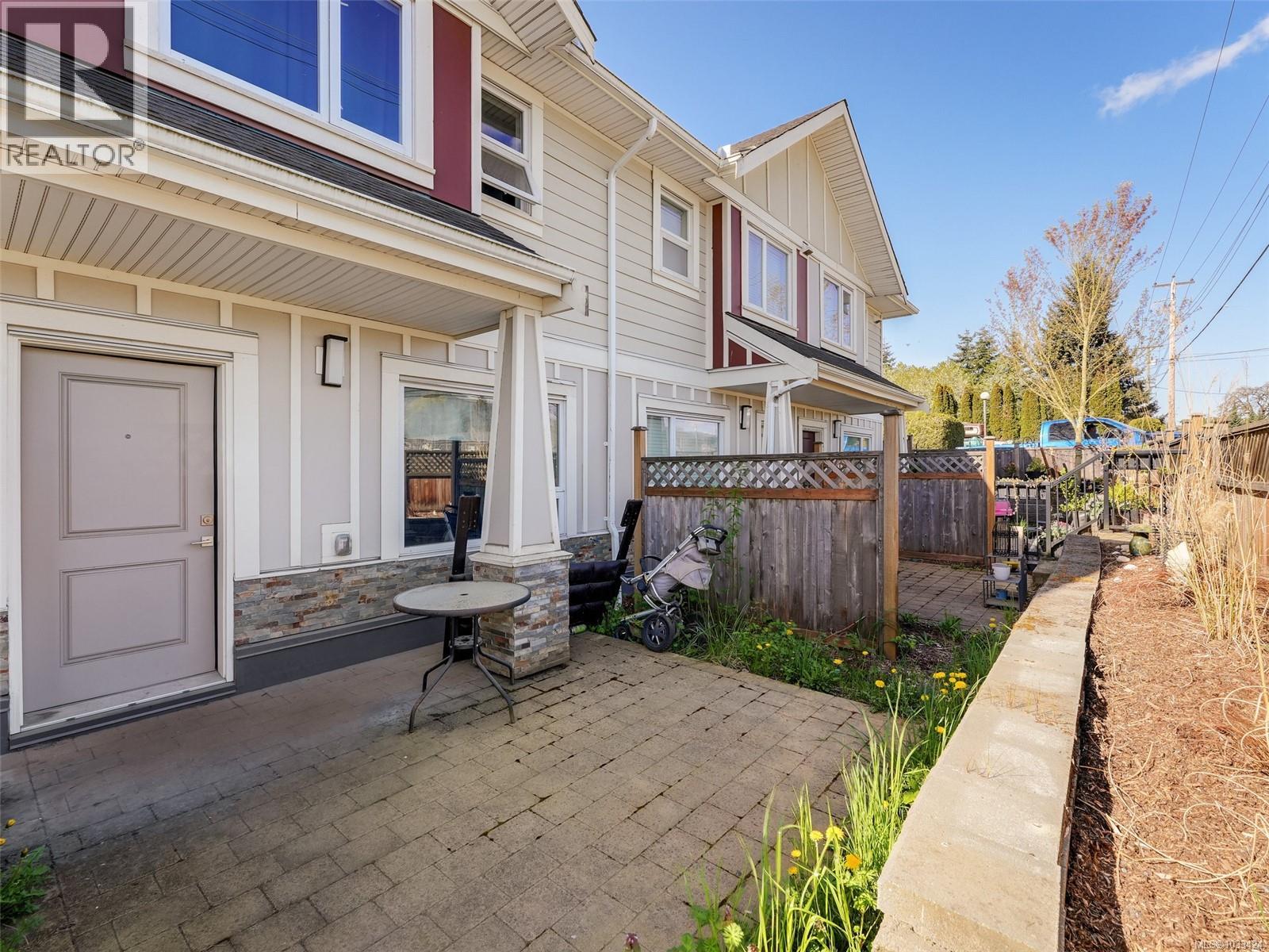 #102 3248 Sherman Rd - 12