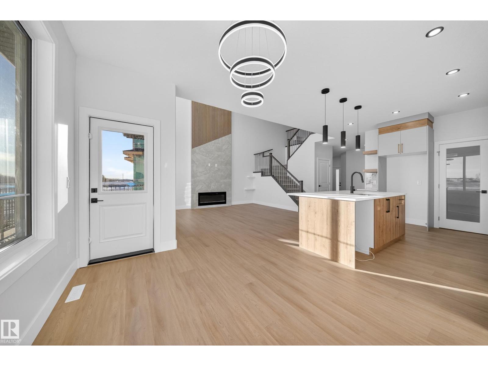 461 CRYSTAL CREEK LI, Leduc