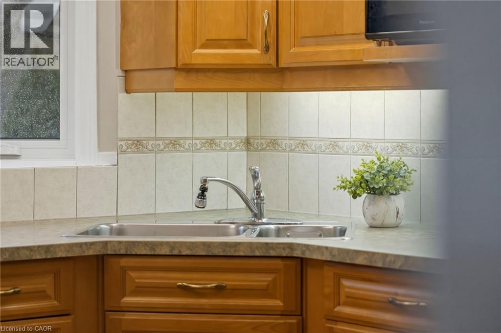 222 RIVERVIEW Street, Oakville, Ontario, L6L5W3 — Photo 15