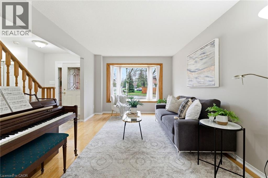 222 RIVERVIEW Street, Oakville, Ontario, L6L5W3 — Photo 5