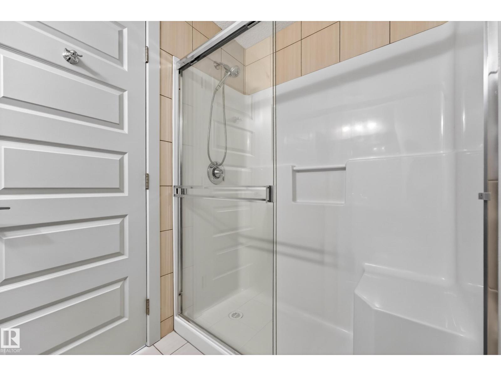 #413 10530 56 AV NW, Edmonton