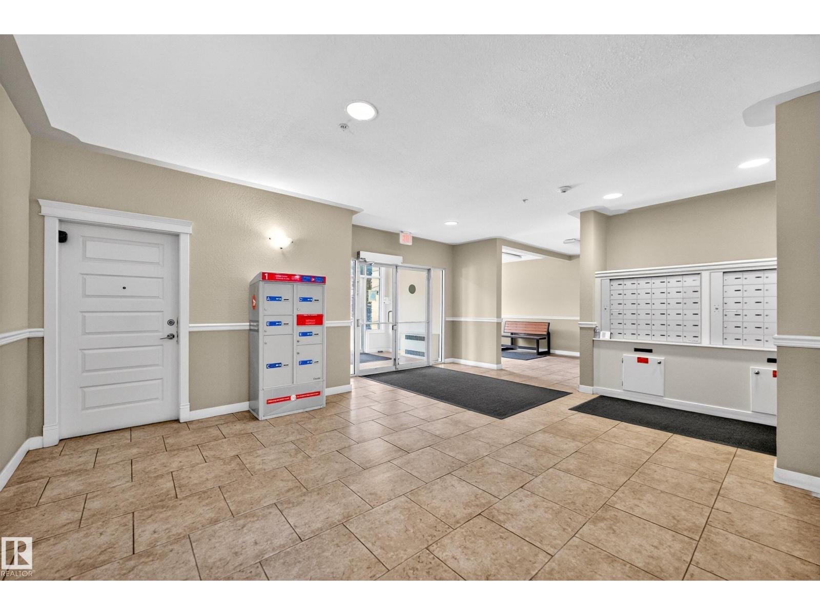 #413 10530 56 AV NW, Edmonton