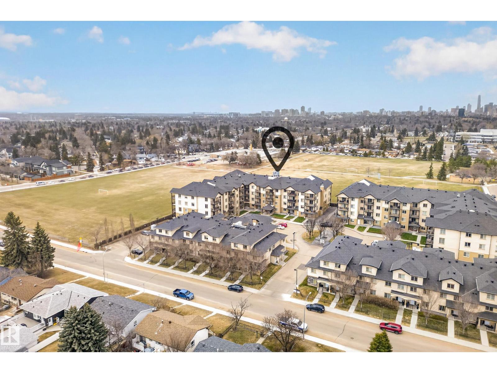#413 10530 56 AV NW, Edmonton