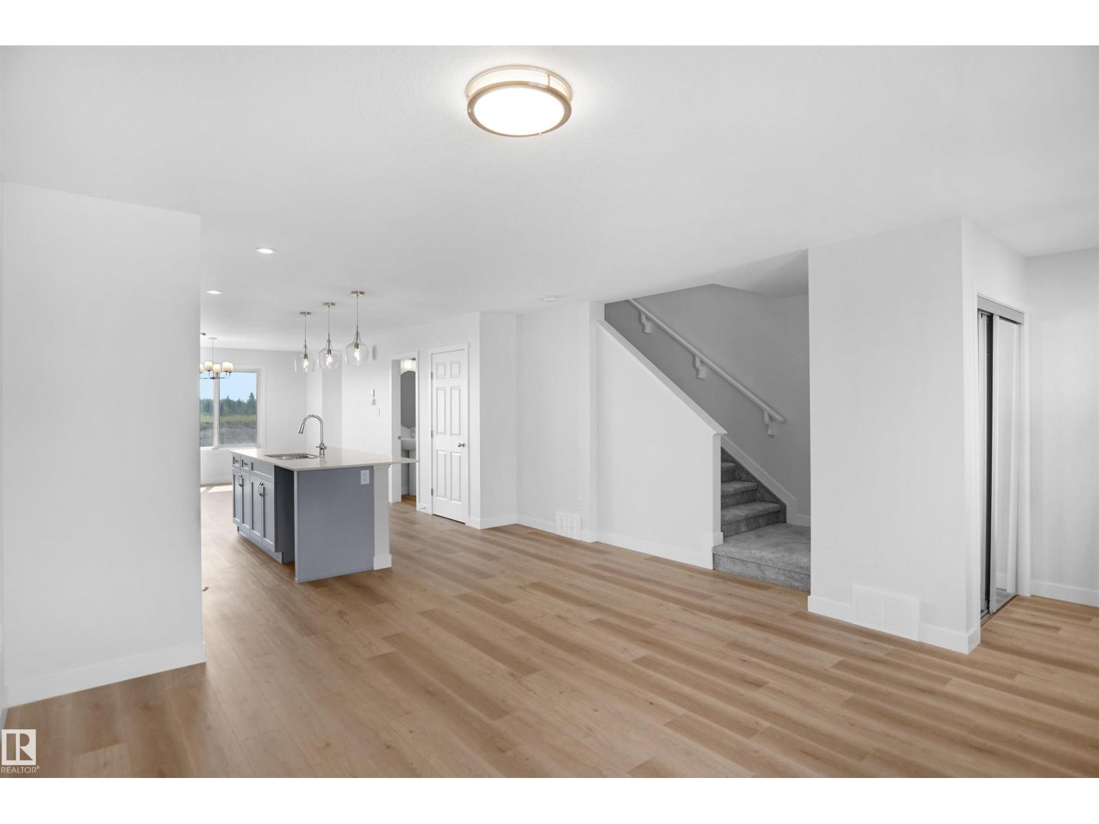 22943 82 AV NW, Edmonton