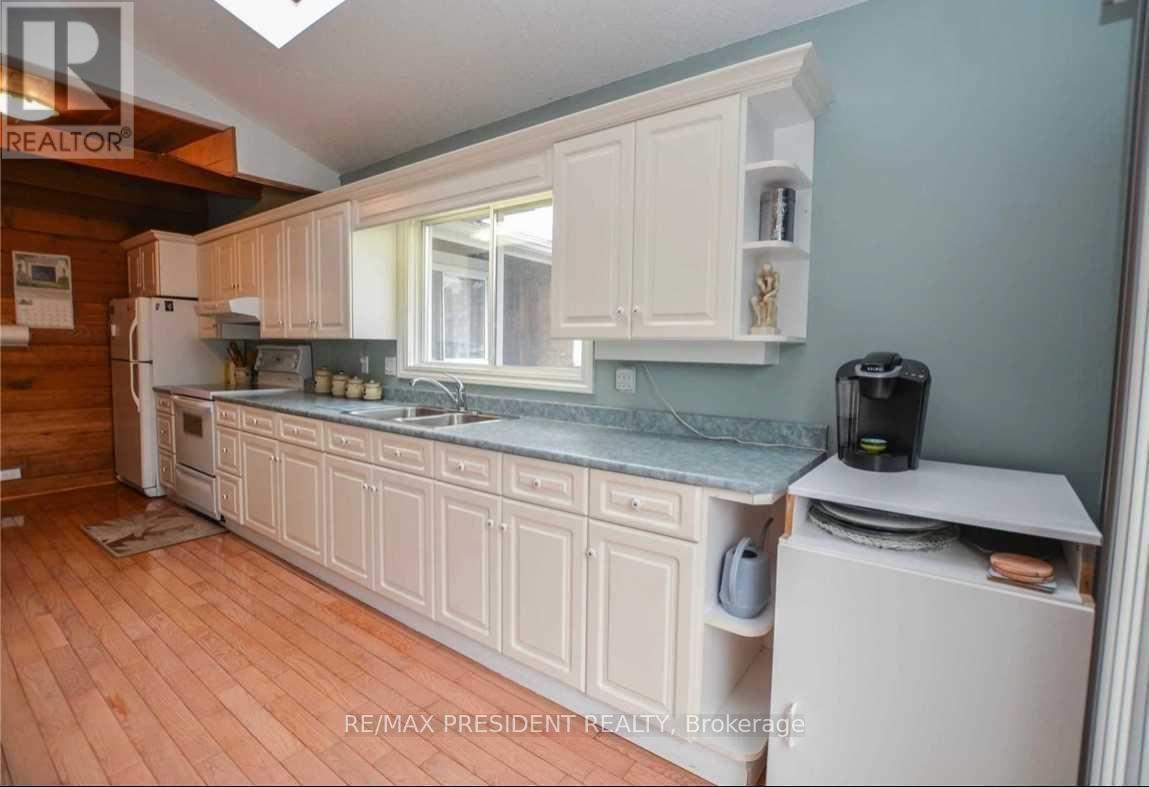 13924 KENNEDY ROAD - 17