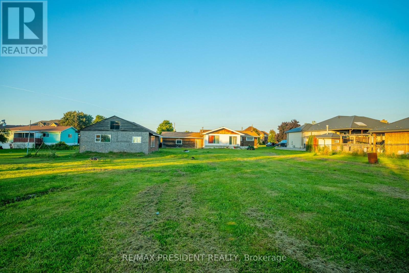 13924 KENNEDY ROAD - 15