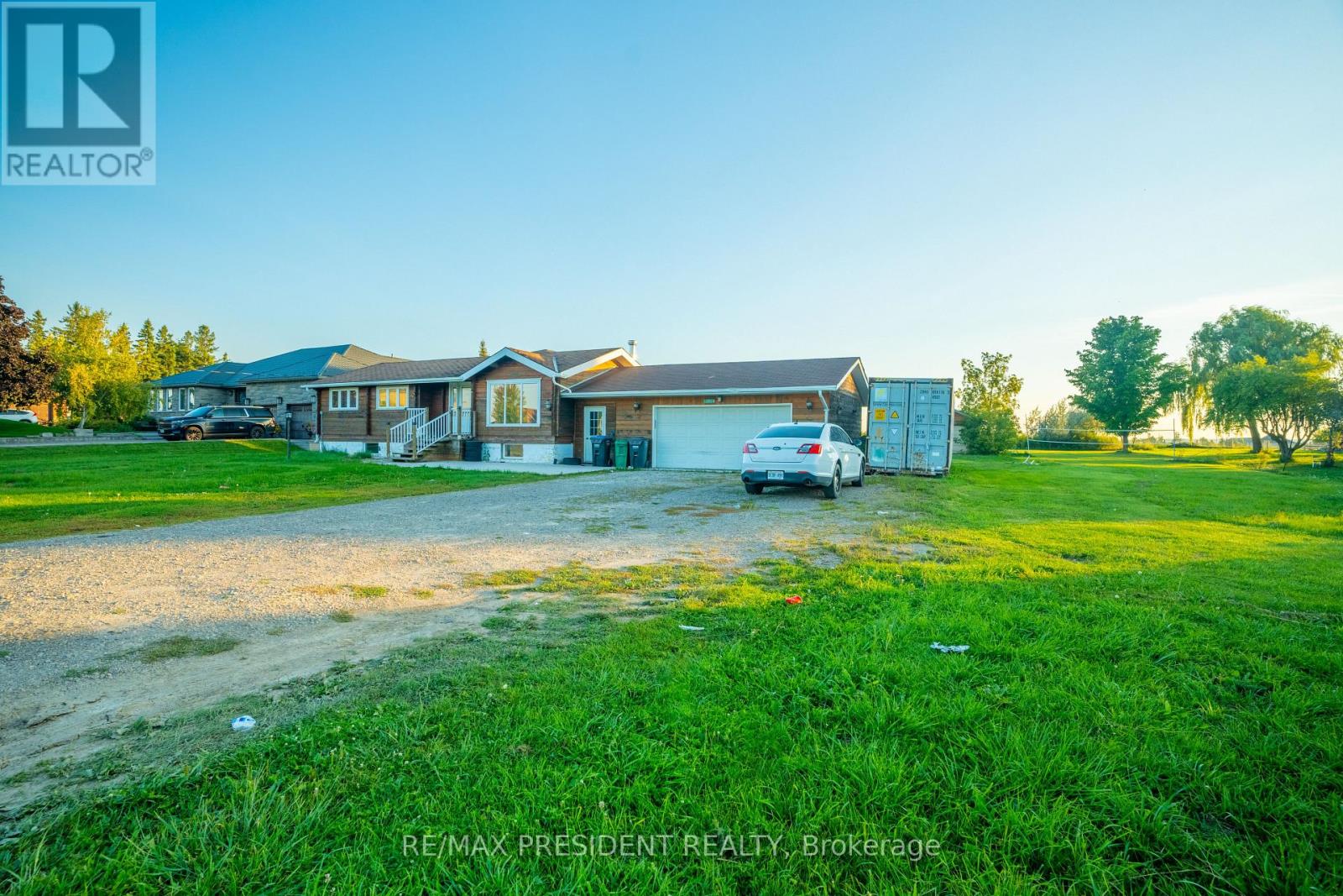 13924 KENNEDY ROAD - 14