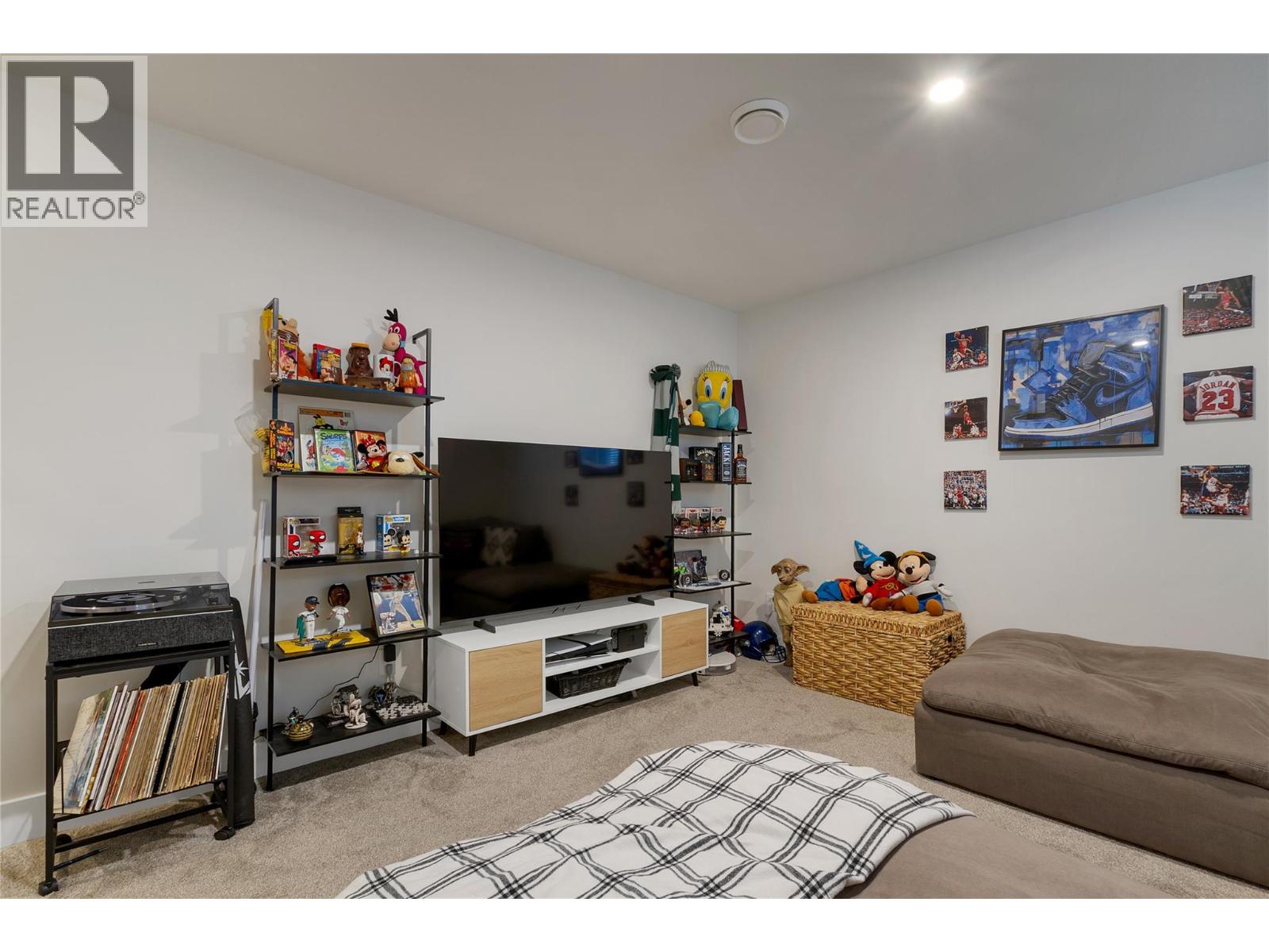 1999 15 Avenue Unit# 9, Vernon