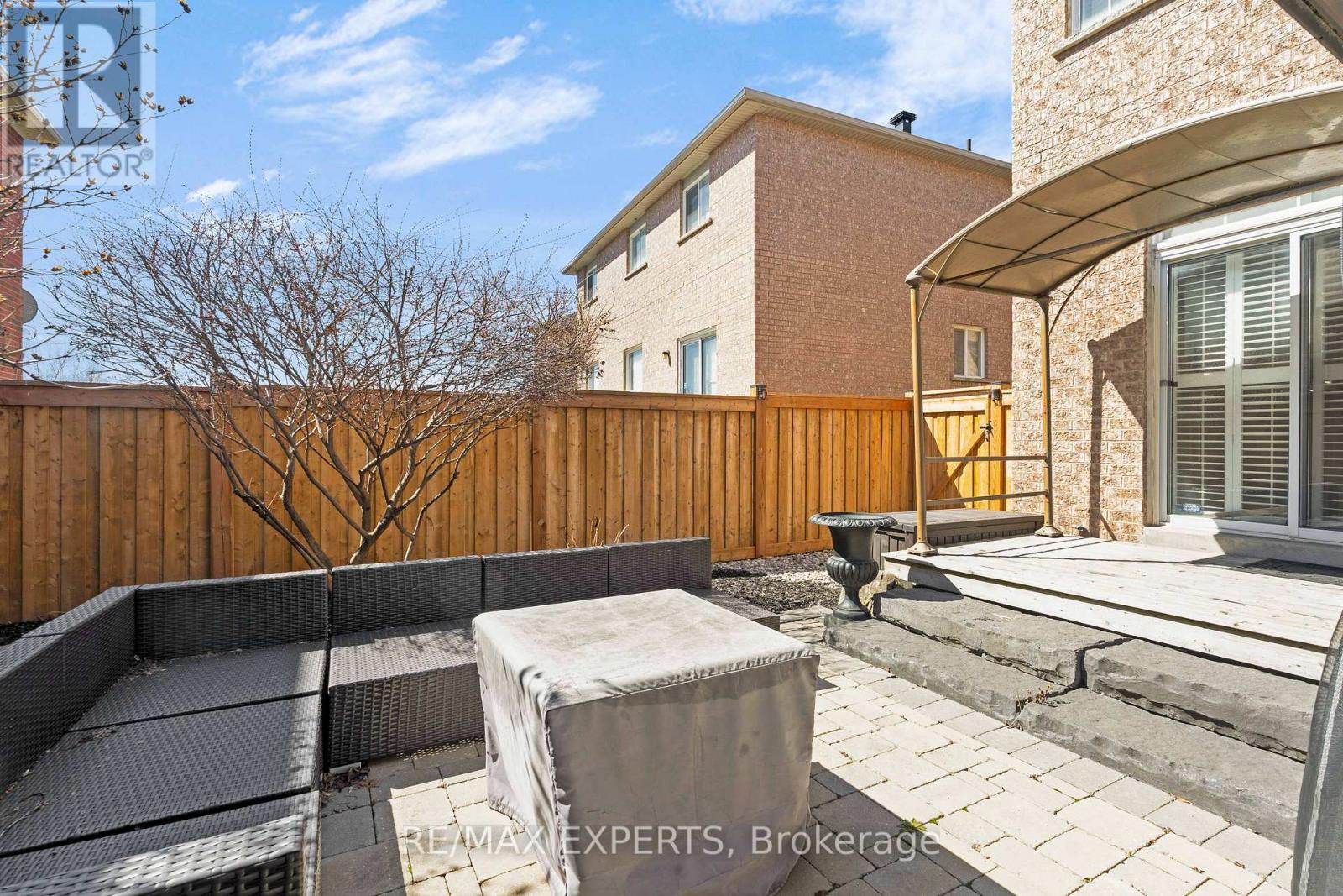52 GORERIDGE CRESCENT — photo 46