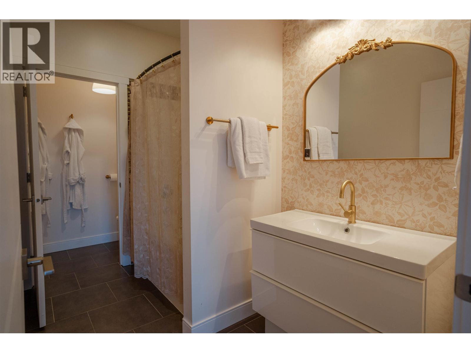 14586 RED CREEK ROAD - 35