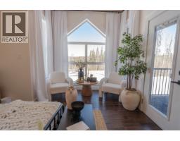 Living room - 14586 Red Creek Road, Fort St  John, BC V1J8L8 Photo 12