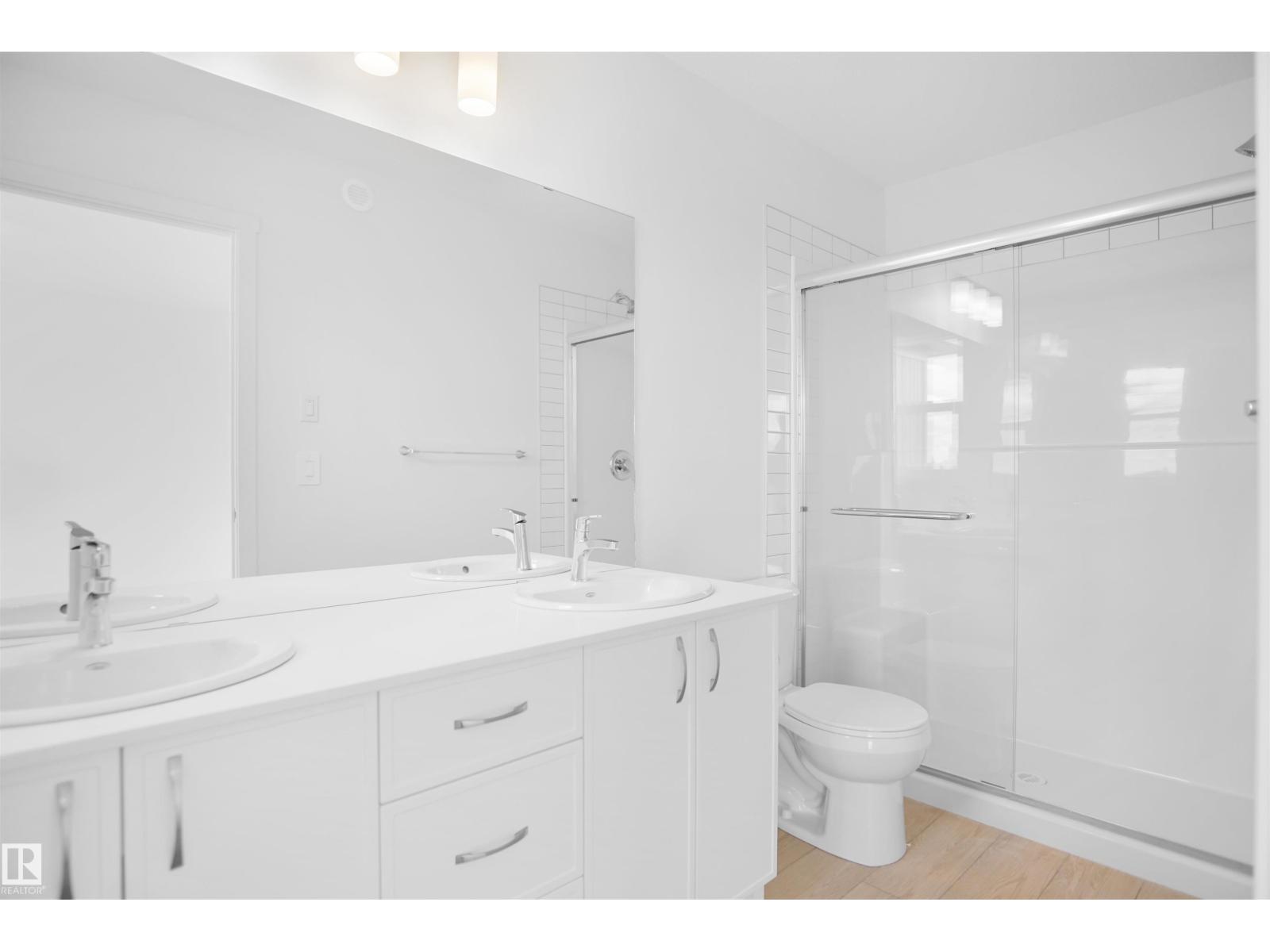 8719 183 AV NW, Edmonton