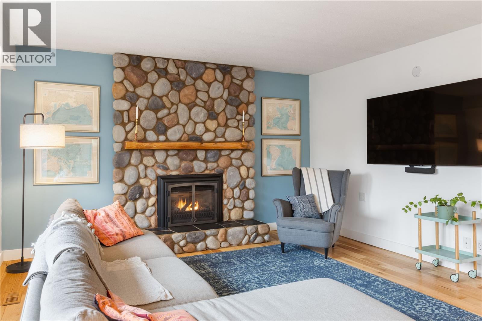  860 Verdier Avenue, Central Saanich