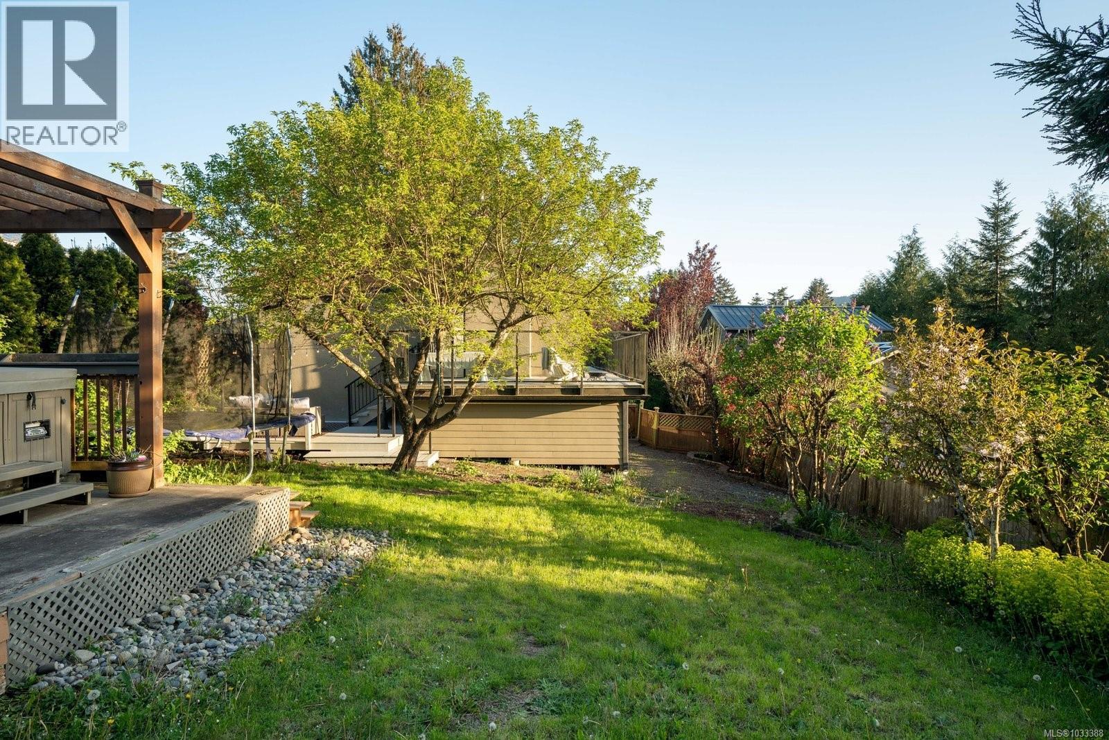 860 Verdier Avenue, Central Saanich