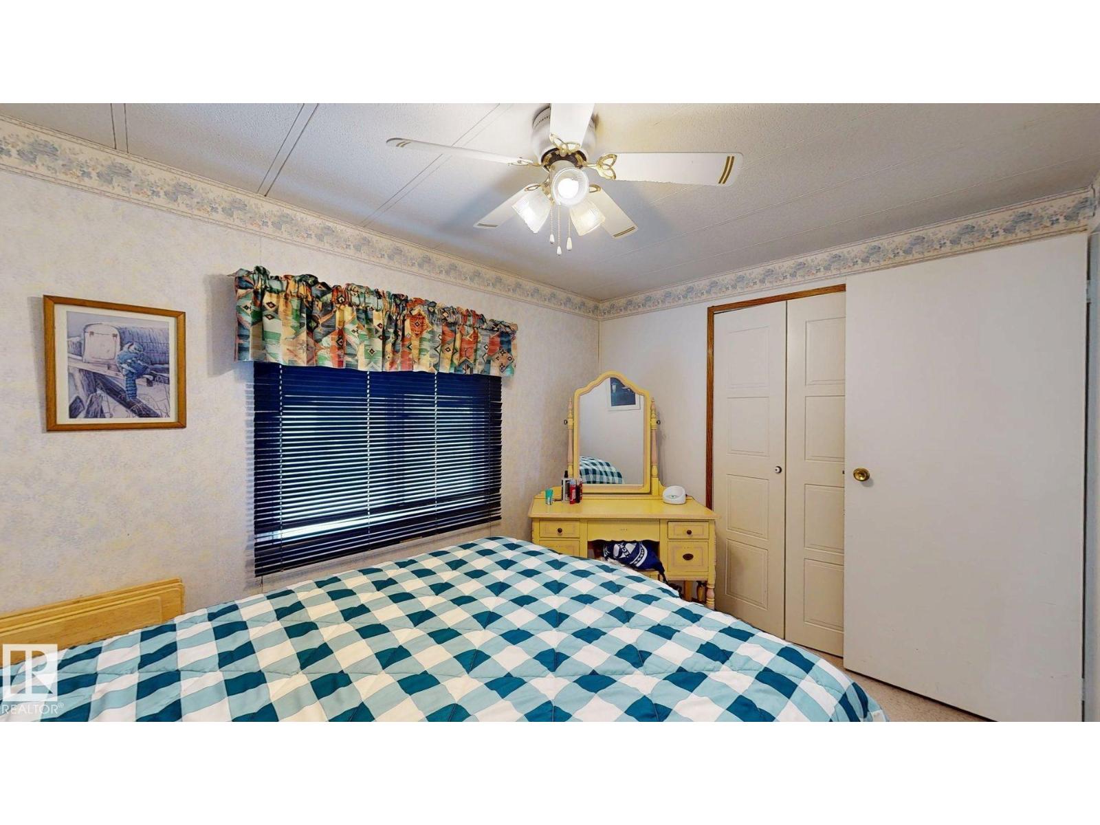 5020 43 ST - 22
