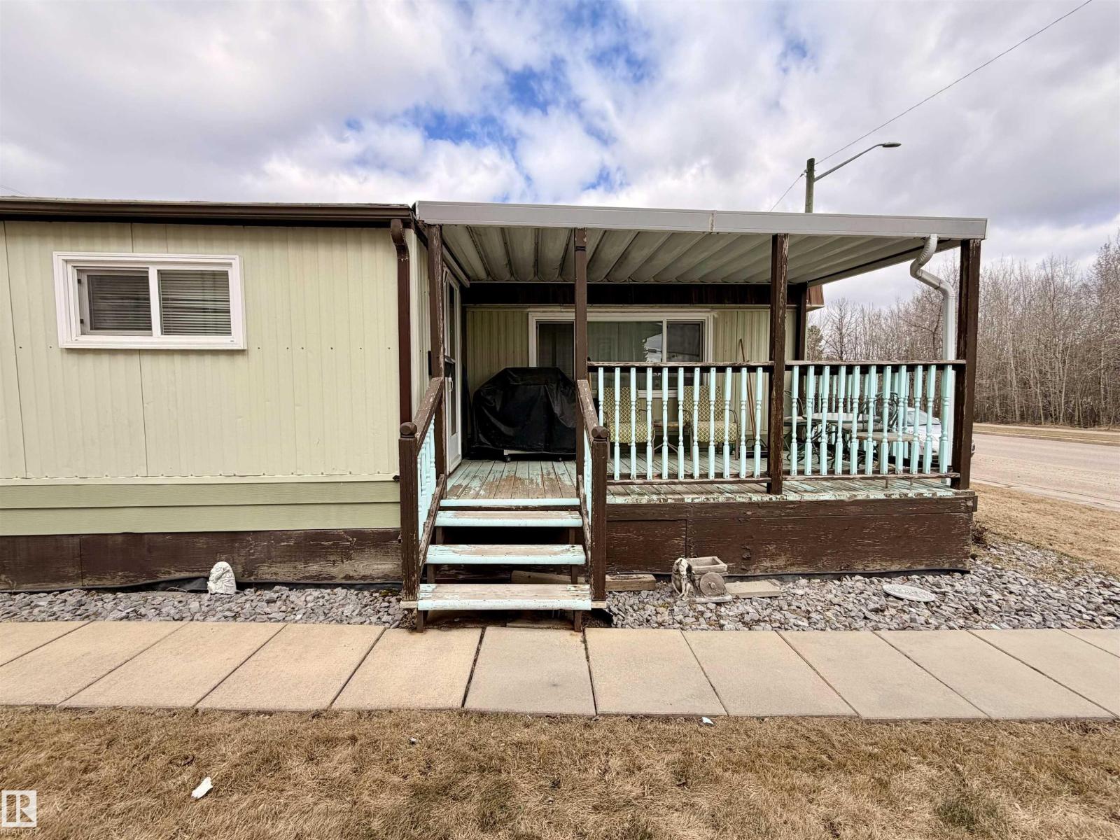 5020 43 ST - 31
