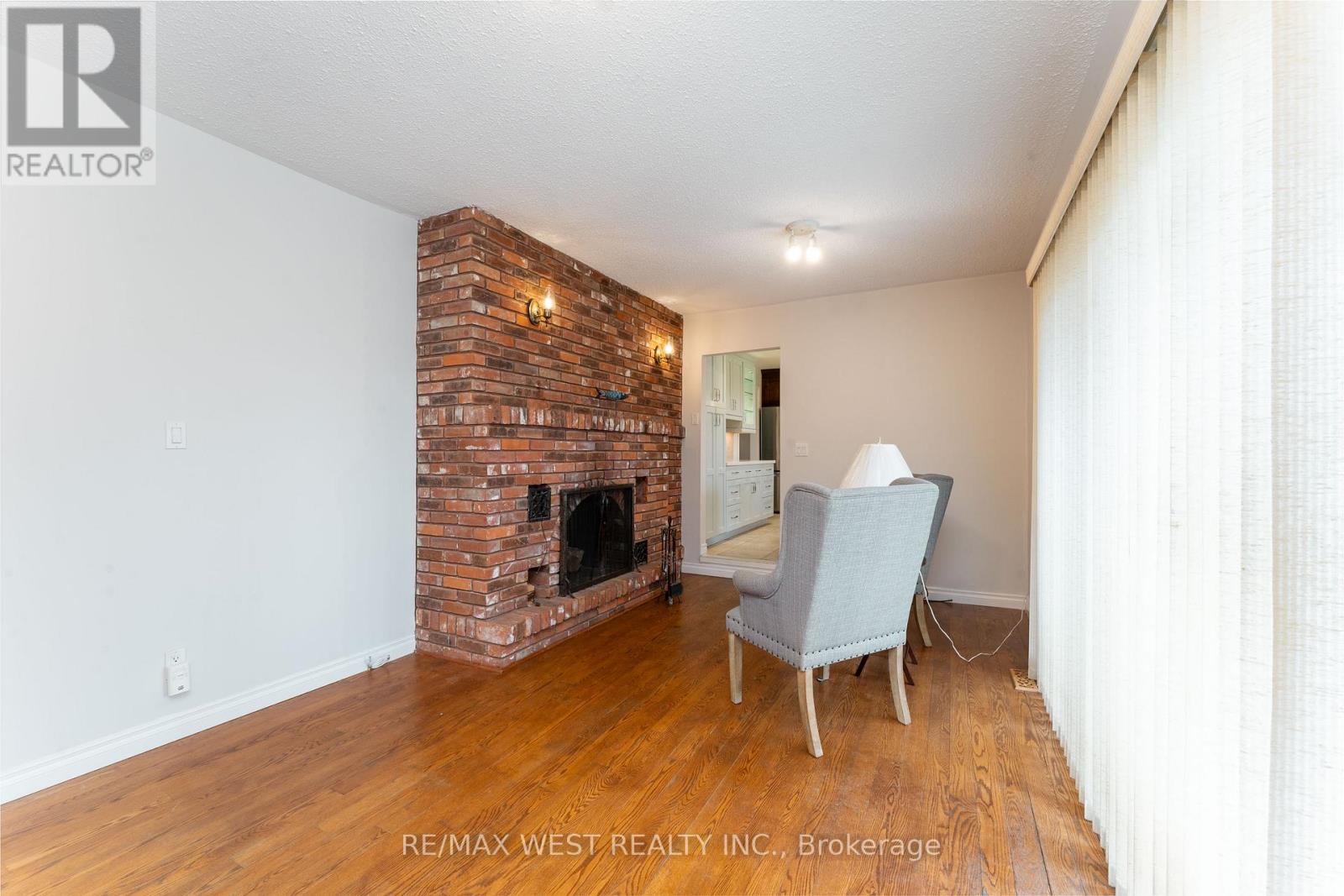 3 FIELD CREST ROAD - 19