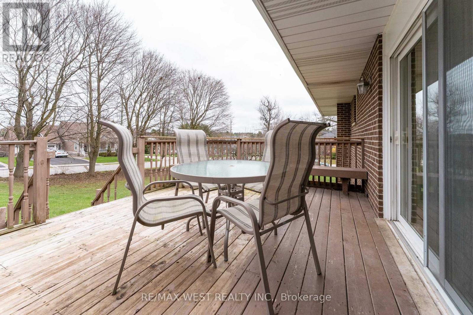 3 FIELD CREST ROAD - 37