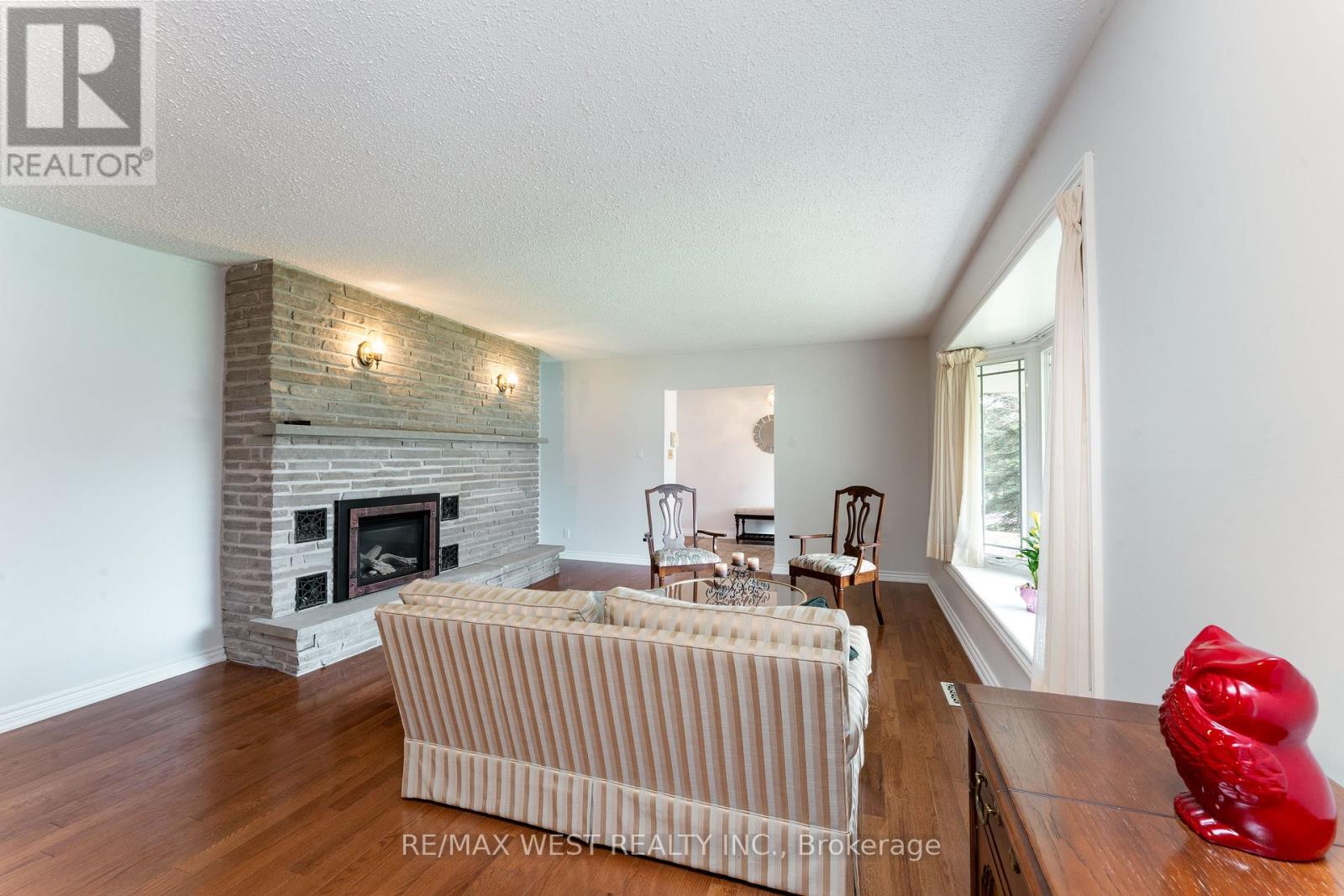 3 FIELD CREST ROAD - 8