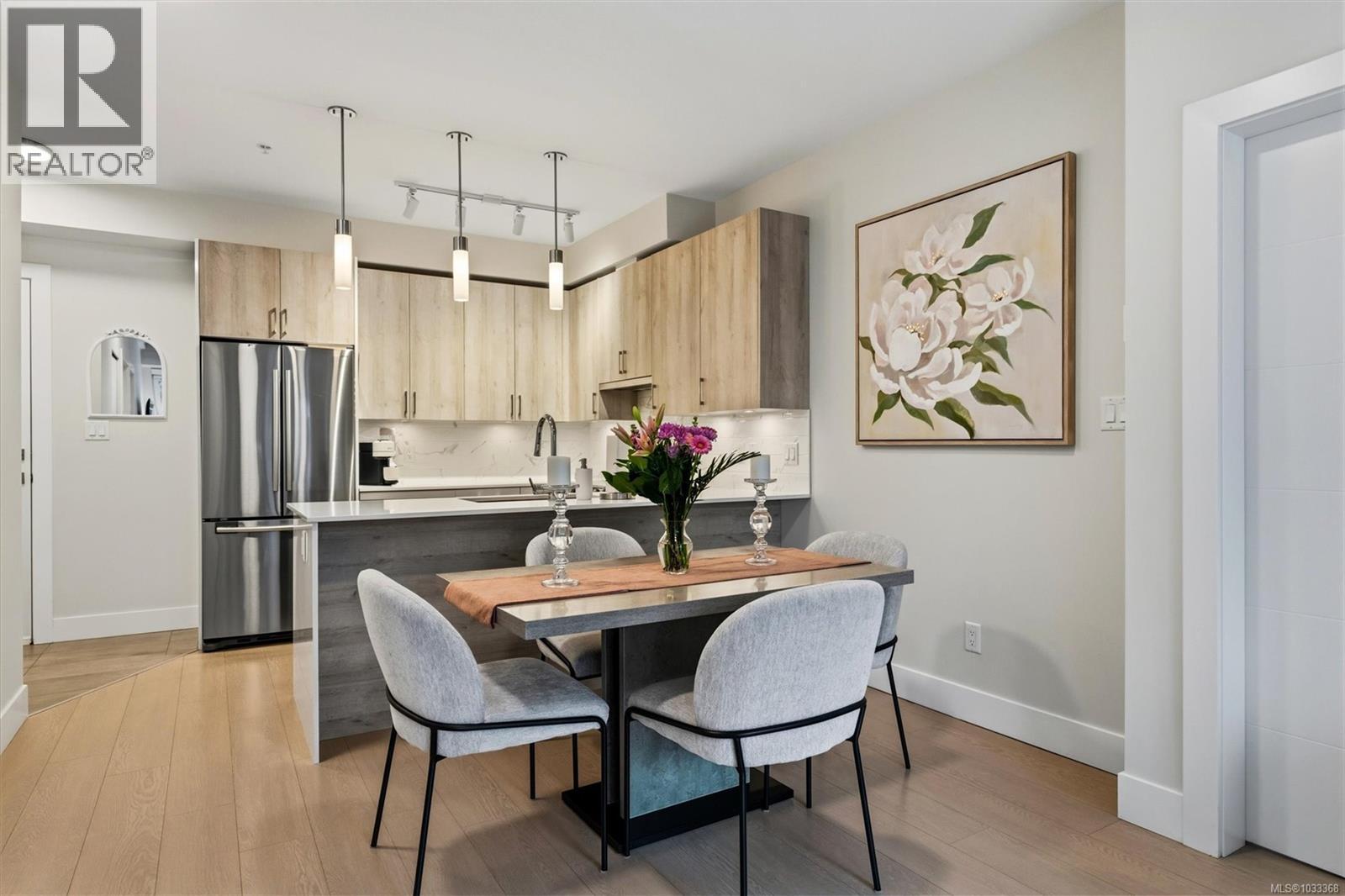 #205 1450 Glentana Rd - 10