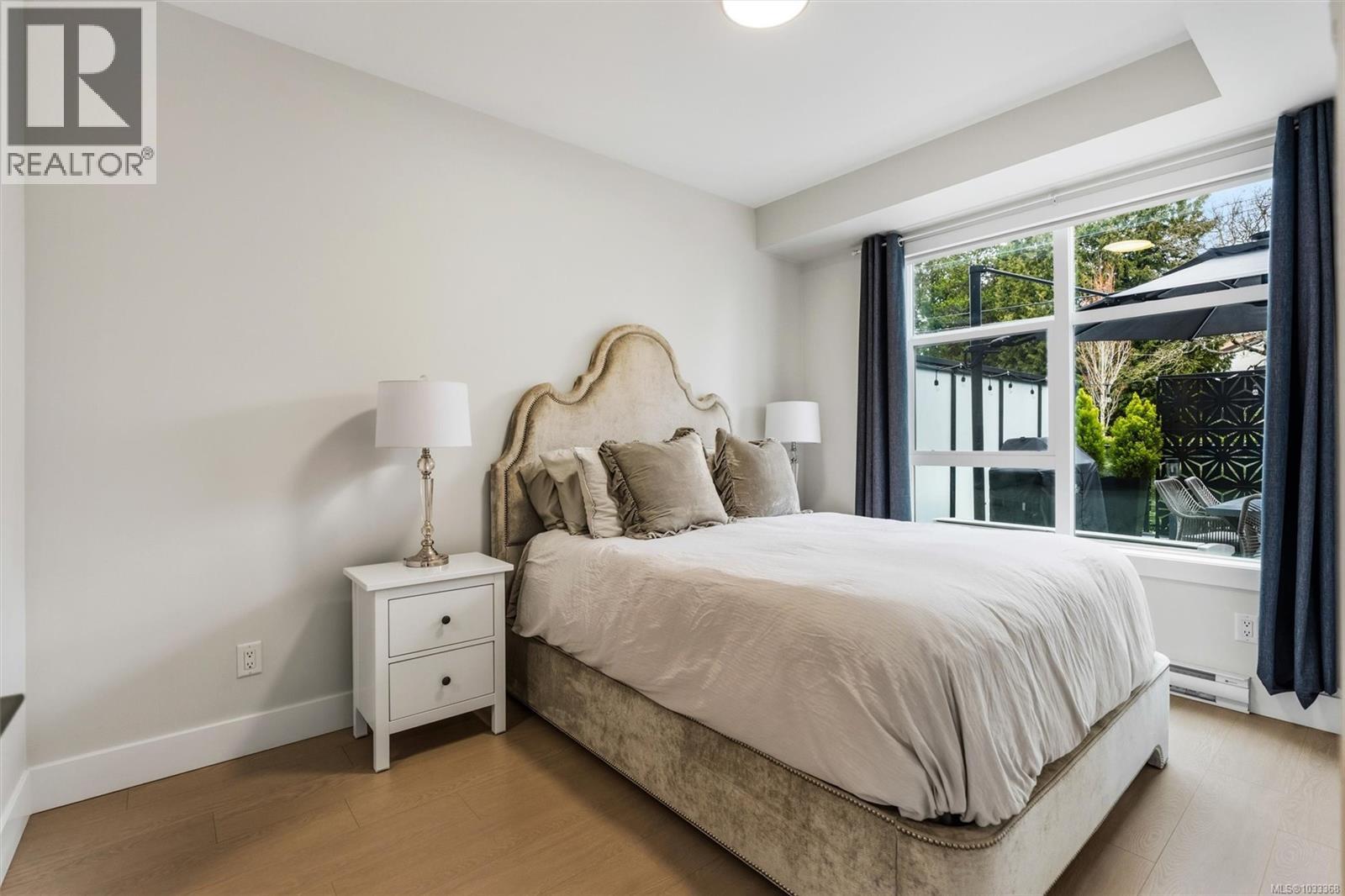 #205 1450 Glentana Rd - 14