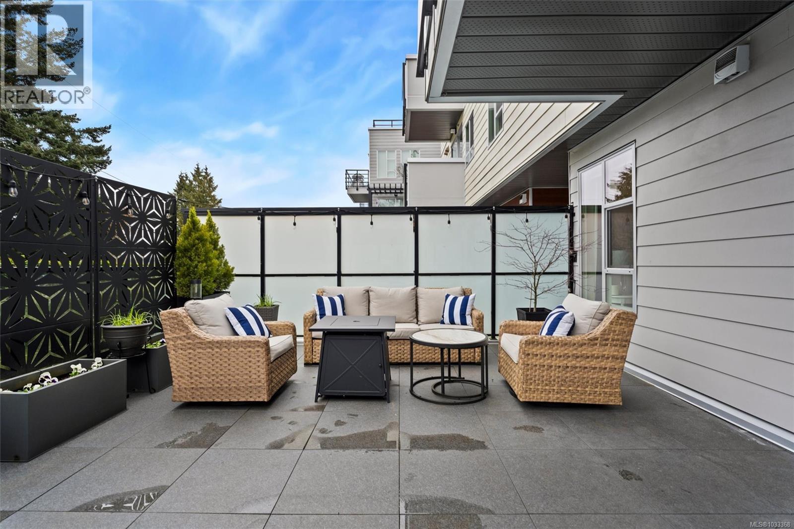 #205 1450 Glentana Rd - 19