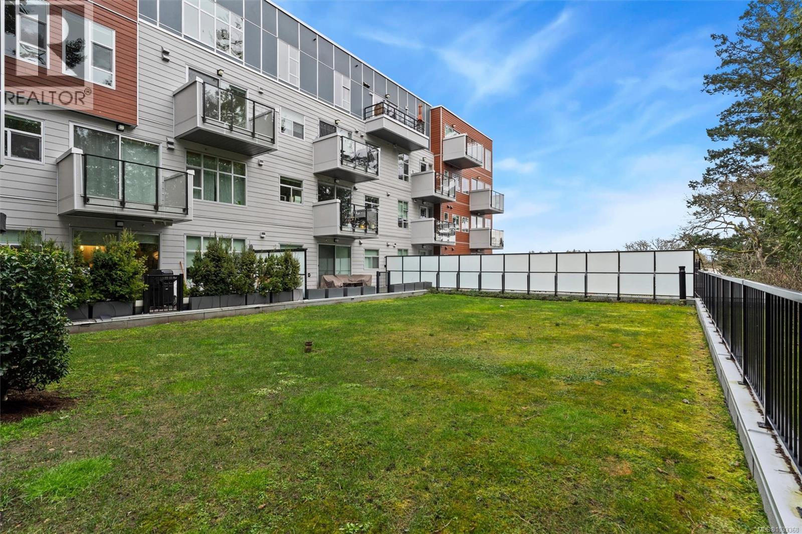 #205 1450 Glentana Rd - 32