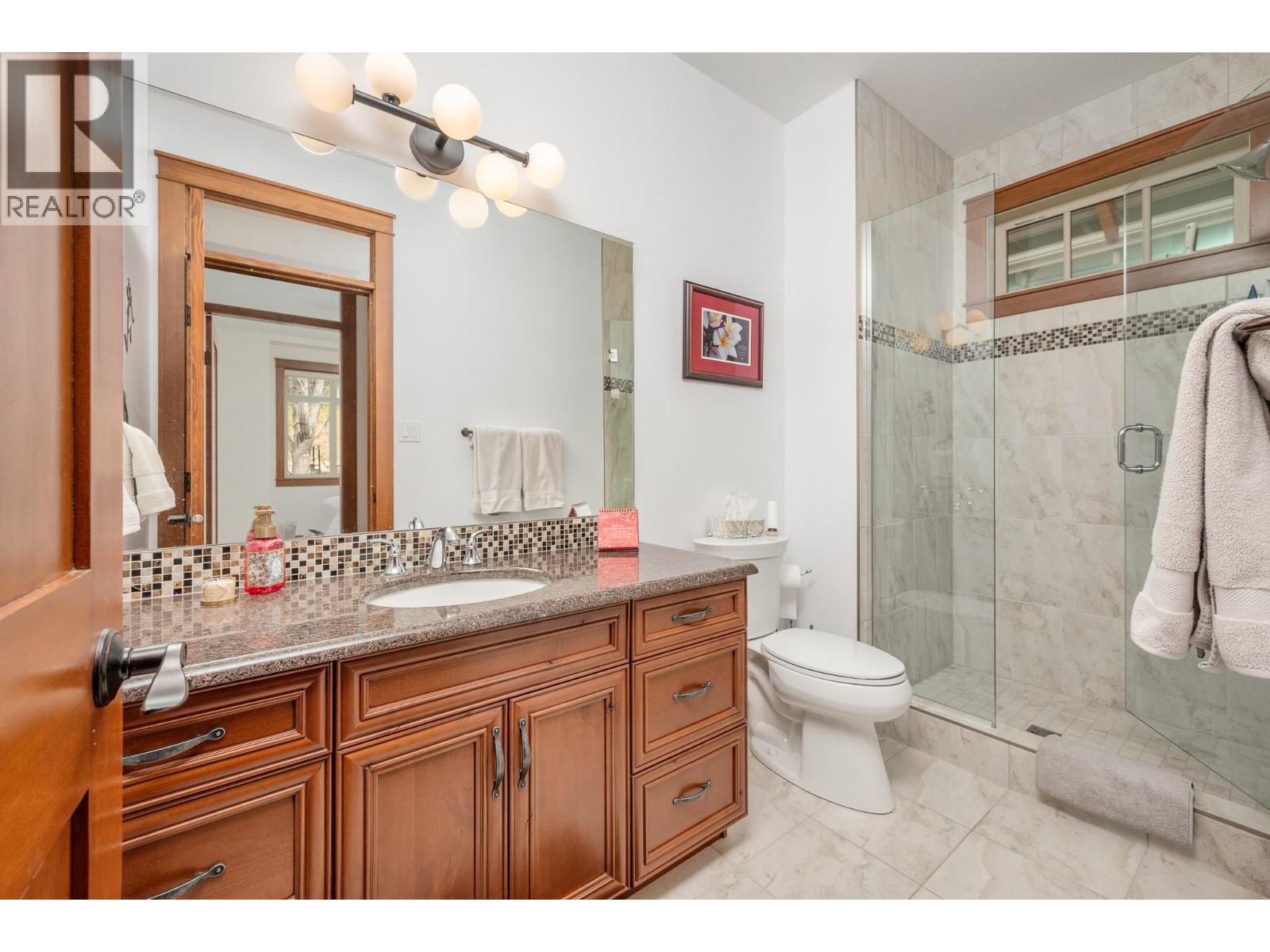 312 Rexor Place, Vernon