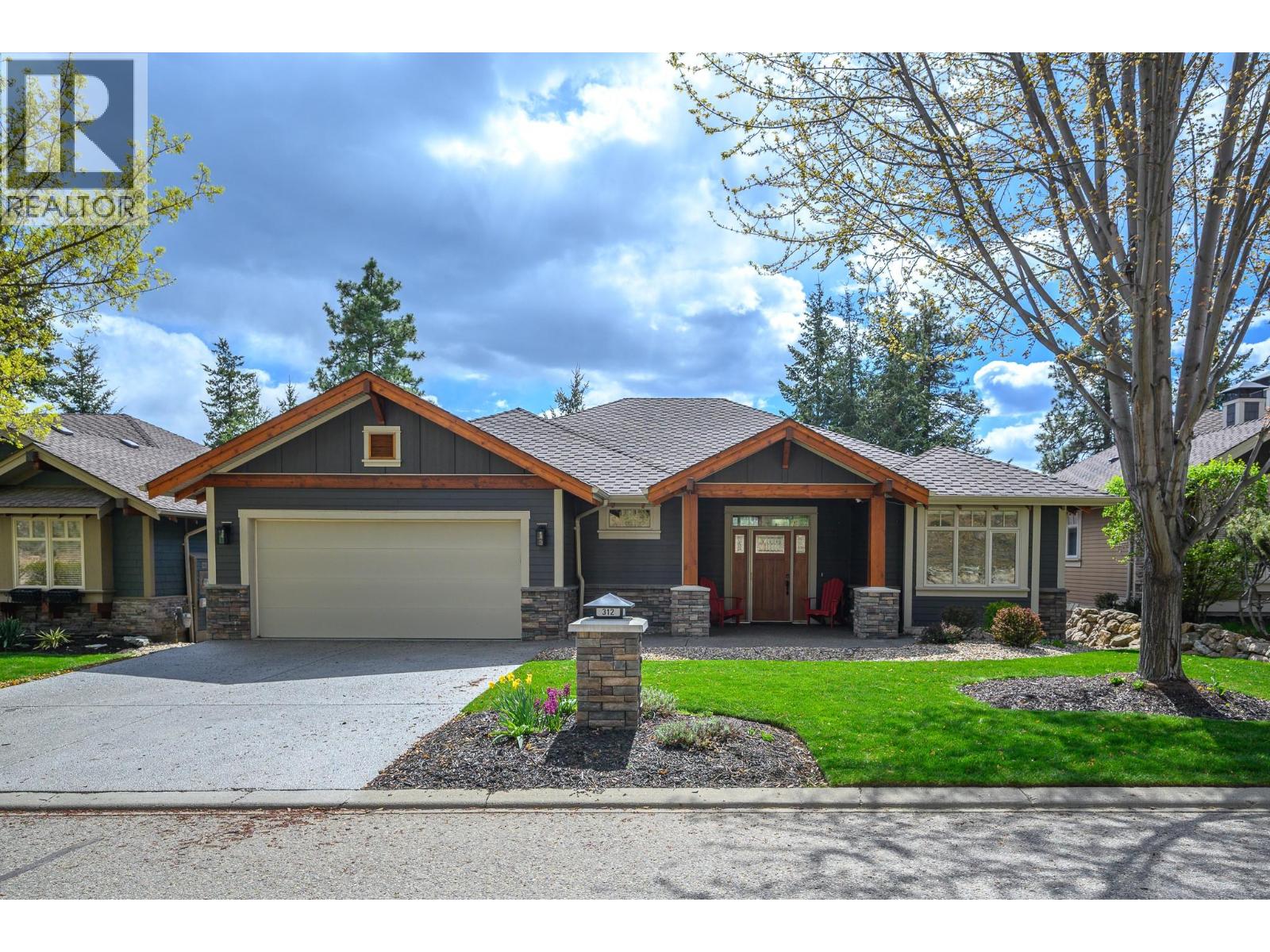 312 Rexor Place, Vernon