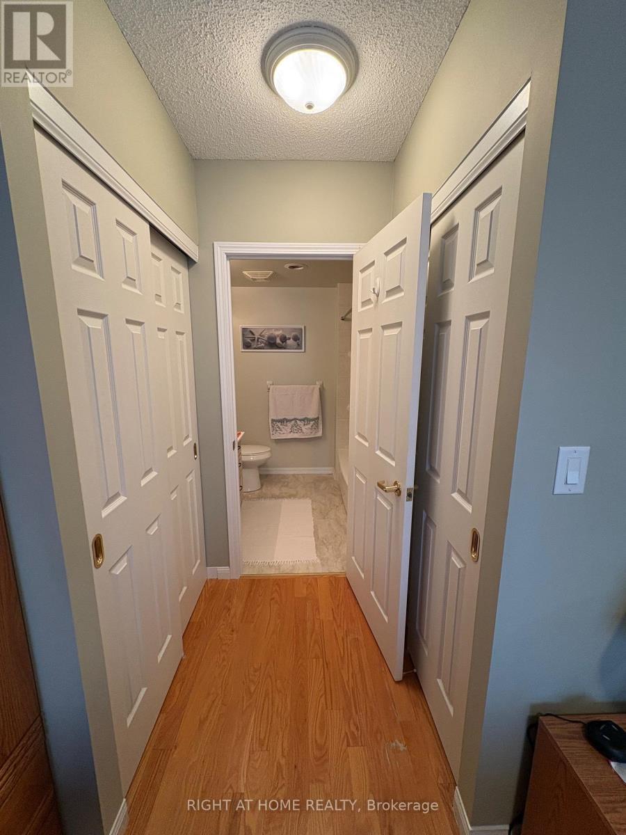 #309 90 DEAN AVENUE - 28