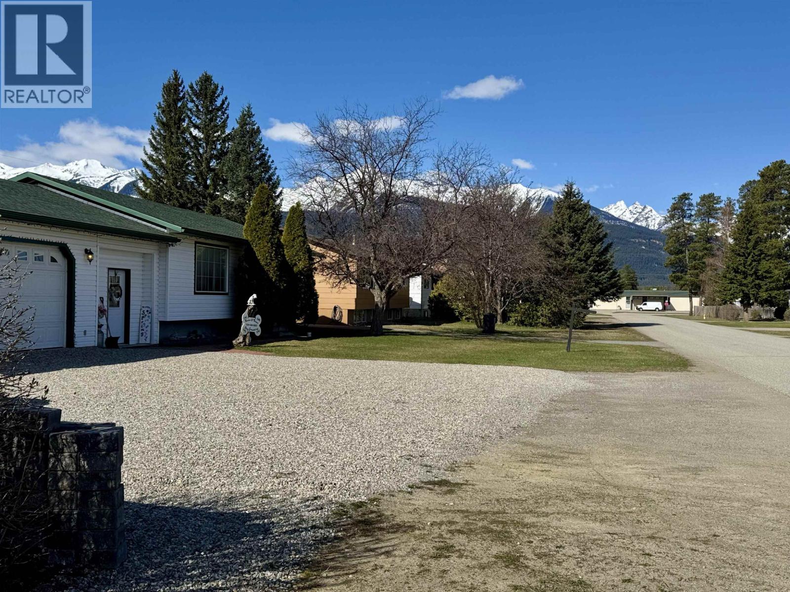 1321 8TH AVENUE - 4