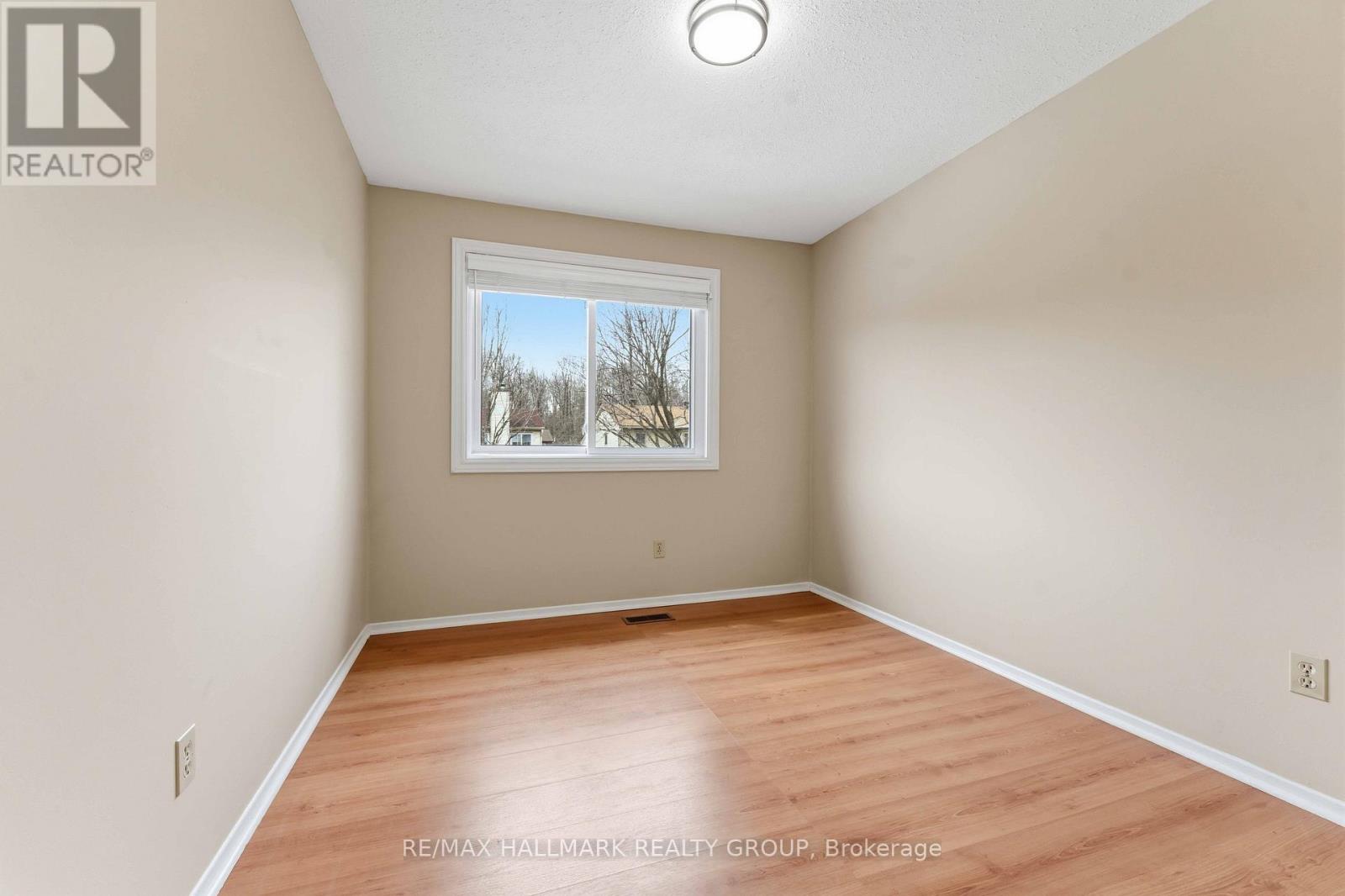6033 MEADOWGLEN DRIVE - 26