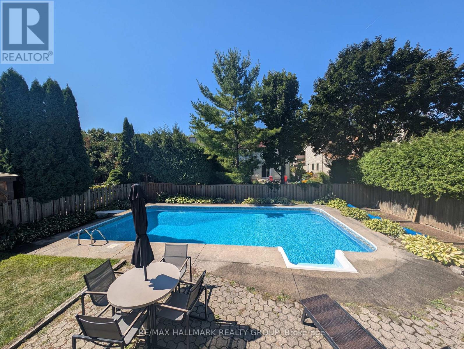 6033 MEADOWGLEN DRIVE - 39
