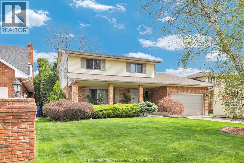 37 ORANGEWOOD BOULEVARD, Chatham, Ontario, N7L5G9 — Photo 2