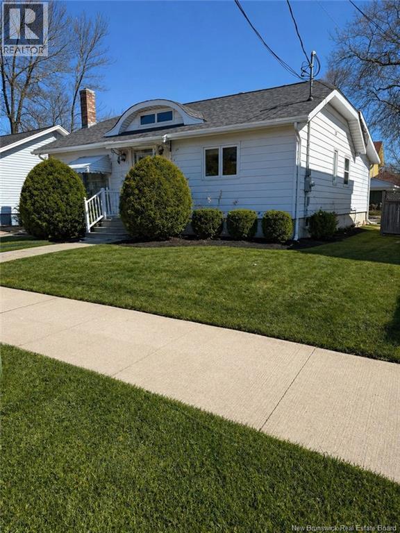 37 Winter Avenue - Image 2