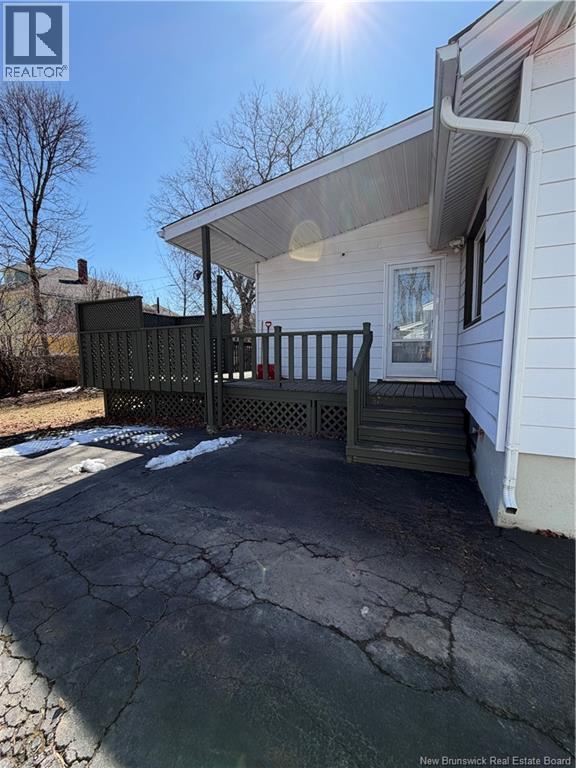 37 Winter Avenue - 5