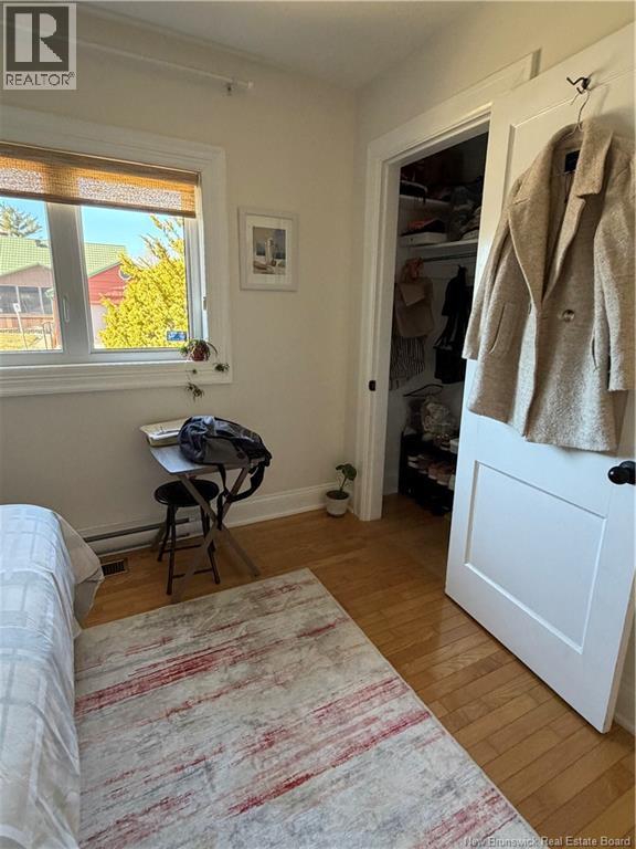 37 Winter Avenue - 10
