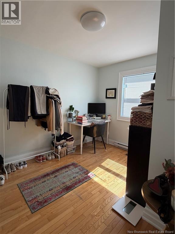 37 Winter Avenue - 23