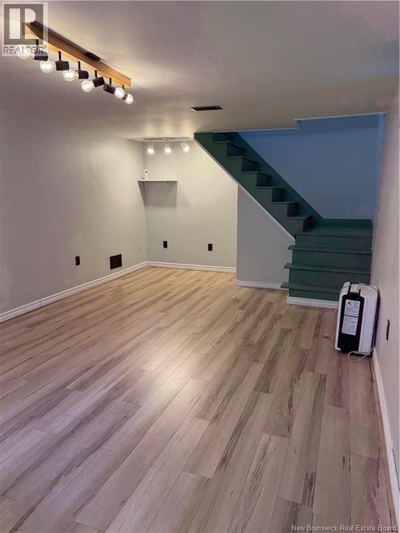 37 Winter Avenue - 27