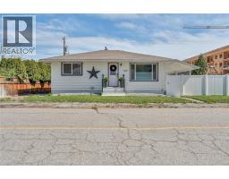 13807 Spencer Avenue, Summerland