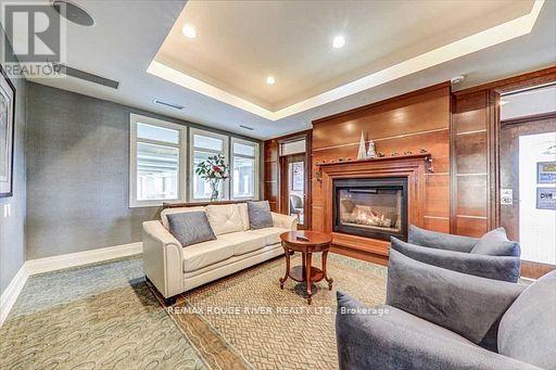 306 - 395 LAKEBREEZE DRIVE — photo 38