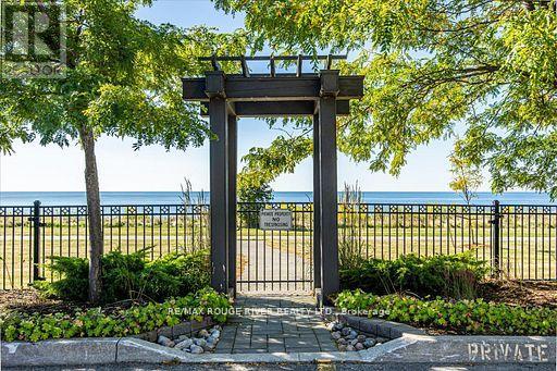 306 - 395 LAKEBREEZE DRIVE — photo 45
