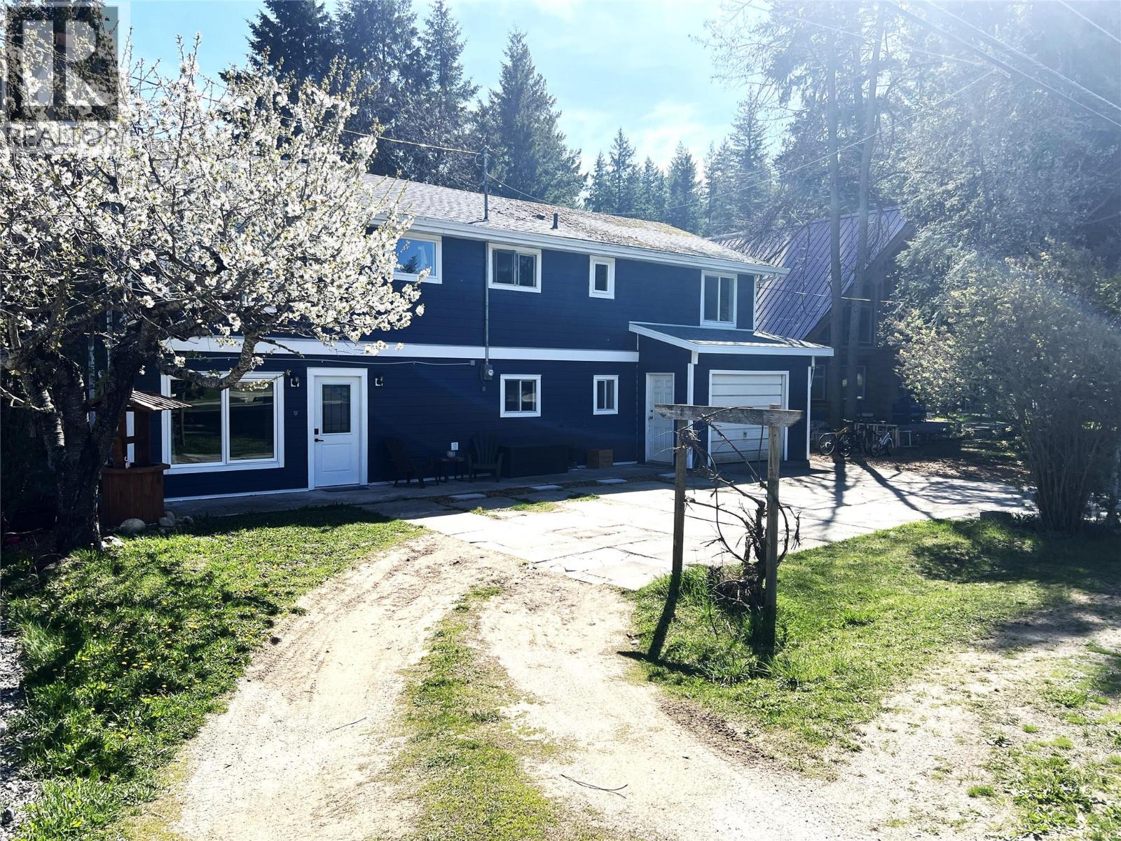 4138 Squilax-Anglemont Road - 2