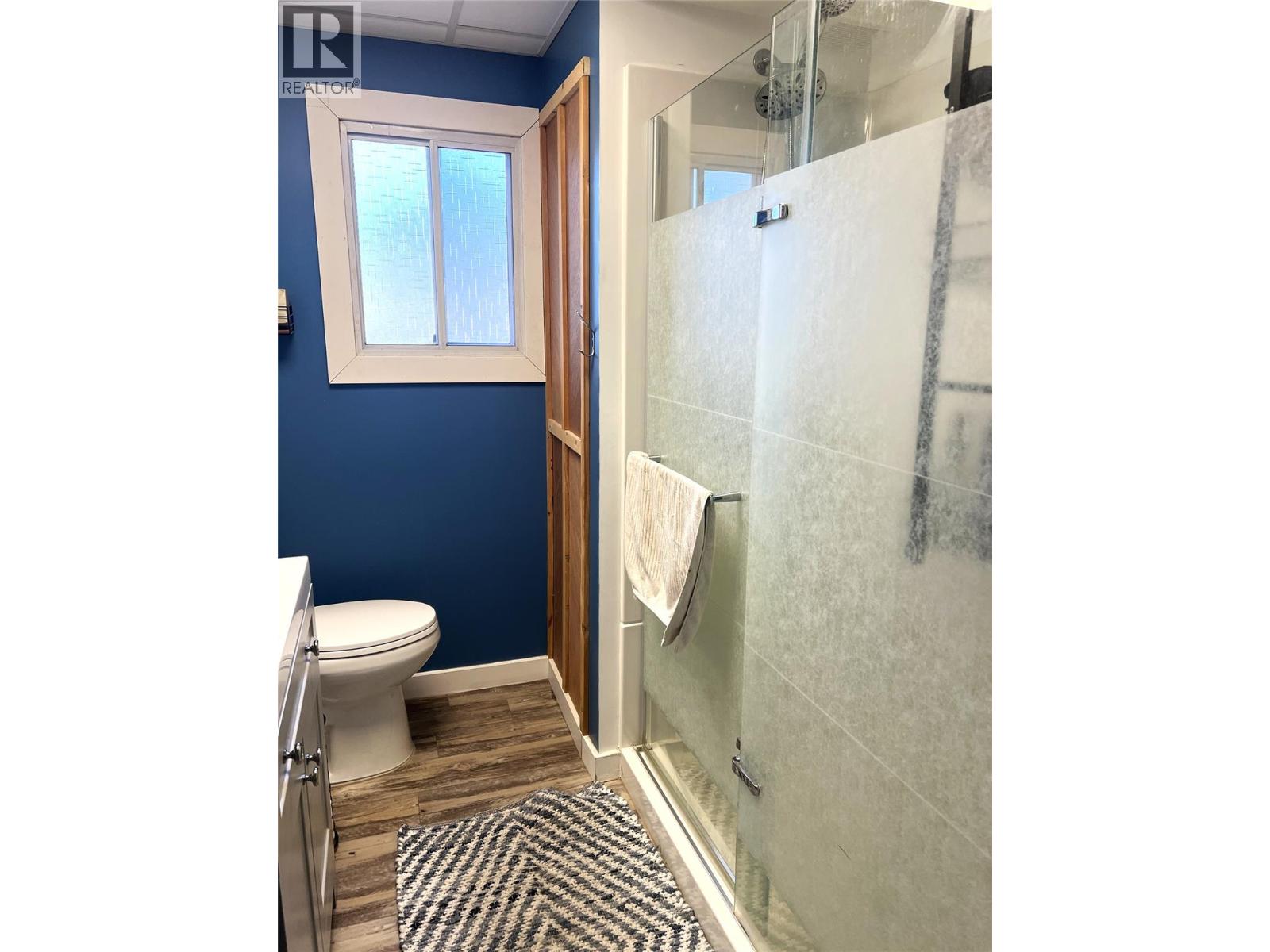 4138 Squilax-Anglemont Road - 21